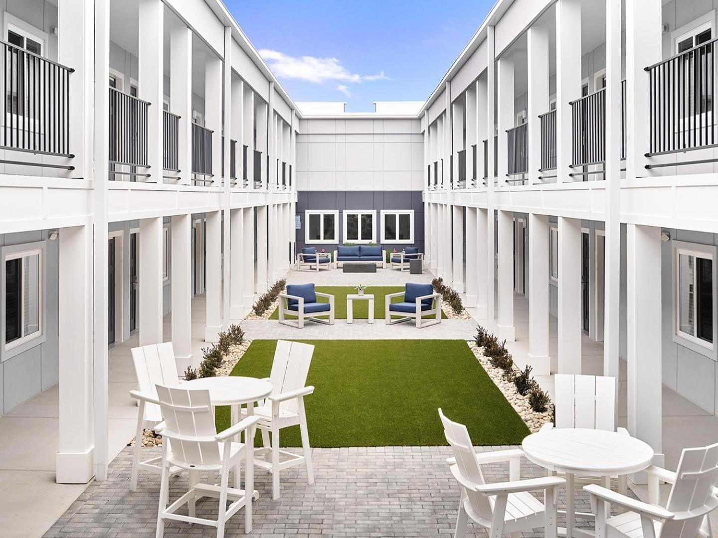 Stayapt Suites Pensacola-Uwf/Florida Hospital Area Ferry Pass Exterior foto